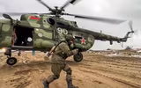 Drone Ukraine tập kích phá hủy trực thăng Mi-8 ở Crimea