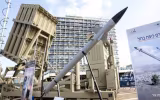 UAV Houthi xuyên thủng ‘Vòm sắt’ Israel, khiến hơn 20 người bị thương