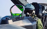 Tiêm kích J-20 Trung Quốc thử nghiệm 'chế độ quái thú' với 14 tên lửa