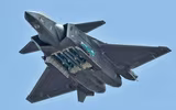 Tiêm kích J-20 Trung Quốc thử nghiệm 'chế độ quái thú' với 14 tên lửa