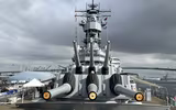 Nhiệm vụ bất khả thi khi ông Trump muốn hồi sinh thiết giáp hạm USS Iowa