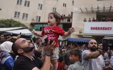 Niềm vui về nhà của người dân Gaza sau khi Israel - Hamas ngừng bắn