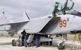 Tiêm kích MiG-31K Nga tập tiếp dầu trên không, mở rộng tầm tấn công 