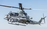 Trực thăng AH-1Z Viper của thủy quân lục chiến Mỹ diễn tập bắn đạn thật trên biển Caribe