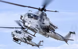 Trực thăng AH-1Z Viper của thủy quân lục chiến Mỹ diễn tập bắn đạn thật trên biển Caribe
