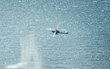 Trực thăng AH-1Z Viper của thủy quân lục chiến Mỹ diễn tập bắn đạn thật trên biển Caribe