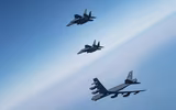 Oanh tạc cơ B-52 Mỹ thị uy ngoài khơi Venezuela giữa căng thẳng khu vực