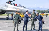 Tiêm kích Su-30MKI Ấn Độ tập đánh cận chiến với F-35B Anh