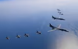 Oanh tạc cơ B-1B Mỹ áp sát bờ biển Venezuela, căng thẳng leo thang