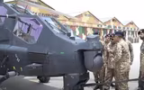 Pakistan khoe sức mạnh trực thăng tấn công với Z‑10ME-II Trung Quốc và AH-1F Cobra Mỹ
