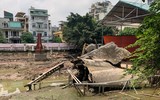 [Ảnh] ‘Pháo đài bay’ B52 phơi xác hoàn toàn khi hồ Hữu Tiệp rút cạn nước 
