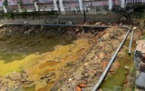 [Ảnh] ‘Pháo đài bay’ B52 phơi xác hoàn toàn khi hồ Hữu Tiệp rút cạn nước 