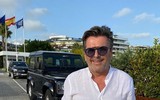 [Ảnh] Hai cha con ca sĩ Thomas Anders- Modern Talking thoát hiểm vụ cháy ôtô