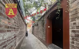 Độc lạ Hà Nội: Cả xóm bảo nhau xây nhà cổng vòm, tạo thành ngõ nhỏ ‘có 1-0-2’