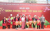 Rộn ràng hương vị Tết, thi gói bánh chưng làng Vân, huyện Hiệp Hòa