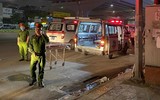 Huy động lực lượng trong đêm cứu người tại công trình sập giàn giáo 