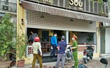 Những hình ảnh trước khi thực hiện quy định 'hàng ăn chỉ bán mang về', gội đầu, cắt tóc ngừng hoạt động