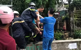 Thót tim giải cứu bé trai mắc kẹt hơn 1 ngày đêm tại khe tường bê tông