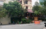 Ven hồ Tây chỉ còn dáng bóng những người làm nhiệm vụ ứng trực