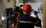 Những hình ảnh trong đêm ở ngôi nhà 4 tầng bị cháy