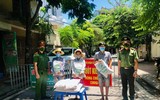 “Giải cứu” những người mắc kẹt khó khăn do Covid-19