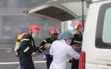 Lửa khói bao trùm khu Công nghiệp Phú Nghĩa, trong tình huống diễn tập tìm kiếm cứu nạn