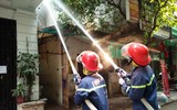 Cháy lớn tại ngôi nhà 5 tầng ở quận Thanh Xuân