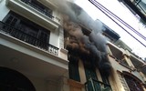 Cháy lớn tại ngôi nhà 5 tầng ở quận Thanh Xuân
