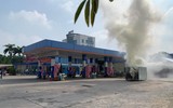 Xử lý nhanh tình huống xe ô tô đang nhập xăng xảy cháy 