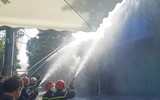Diễn tập chữa cháy, cứu hộ quy mô tại làng miến lớn nhất Hà Nội