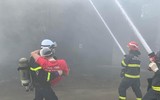 Diễn tập chữa cháy, cứu hộ quy mô tại làng miến lớn nhất Hà Nội