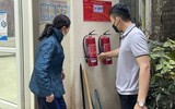 Xuất hiện những tiêu lệnh đỏ ấn tượng tại khu dân cư