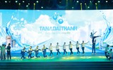  'Đại tiệc' âm thanh, ánh sáng trong lễ kỷ niệm 30 năm thành lập Tập đoàn Tân Á Đại Thành 