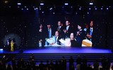  'Đại tiệc' âm thanh, ánh sáng trong lễ kỷ niệm 30 năm thành lập Tập đoàn Tân Á Đại Thành 