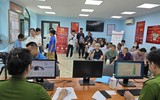 Người dân hồ hởi làm Luật Căn cước, tích hợp sinh trắc học