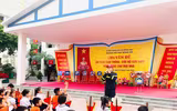 Gần 2.000 thầy và trò trường Đông Hội trải nghiệm kỹ năng sinh tồn trong hỏa hoạn