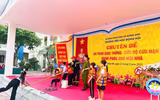 Gần 2.000 thầy và trò trường Đông Hội trải nghiệm kỹ năng sinh tồn trong hỏa hoạn