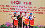 Những hình ảnh sôi nổi về cuộc so tài chữa cháy cứu nạn, cứu hộ tại phường Hồng Hà