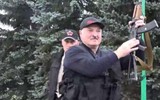 [ẢNH] Sáp nhập vào Nga là cơ hội cuối cùng cứu vãn quyền lực của ông Lukashenko?