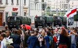 [ẢNH] Sáp nhập vào Nga là cơ hội cuối cùng cứu vãn quyền lực của ông Lukashenko?