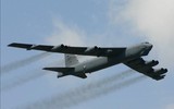 [ẢNH] Nga giật mình khi Ukraine mở toang bầu trời cho B-52 Mỹ vào hoạt động