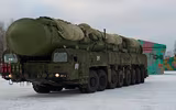 [ẢNH] Nga bất ngờ loại biên số lượng lớn ICBM 
