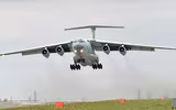 [ẢNH] Nga âm thầm viện trợ hàng trăm tên lửa Scud và 60 xe tăng T-62 cho LNA?