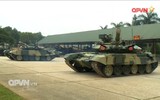 [ẢNH] Báo Nga ngạc nhiên và thích thú trước xe tăng T-90 bằng bê tông của Việt Nam