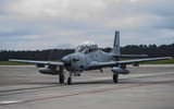[ẢNH] Phi đội cường kích A29 Super Tucano bất ngờ có mặt tại Việt Nam