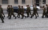 [ẢNH] Chuyên gia Nga lo ngại phương Tây giúp phe đối lập Belarus có quân đội riêng
