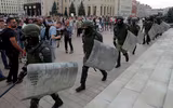 [ẢNH] Chuyên gia Nga lo ngại phương Tây giúp phe đối lập Belarus có quân đội riêng