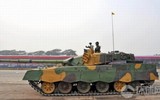 [ẢNH] Xe tăng Trung Quốc gặp khó khăn nghiêm trọng vì động cơ Ukraine