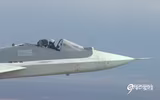 [ẢNH] Nga gây sửng sốt khi cho Su-57 bay trong trạng thái 