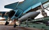 [ẢNH] Su-34 Nga tấn công trực diện phiến quân trong khu vực do Mỹ kiểm soát